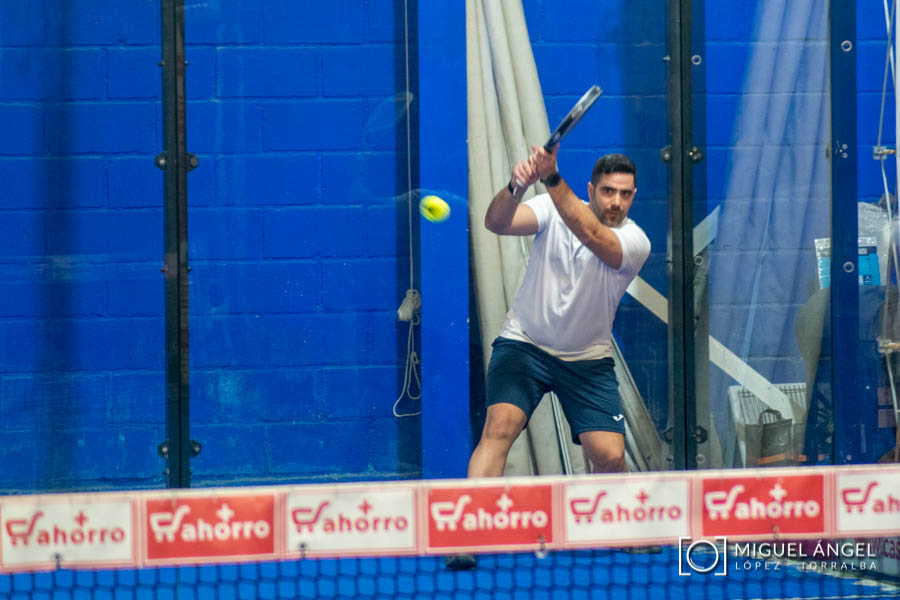 Lee más sobre el artículo Acercamiento al Padel fotográfico